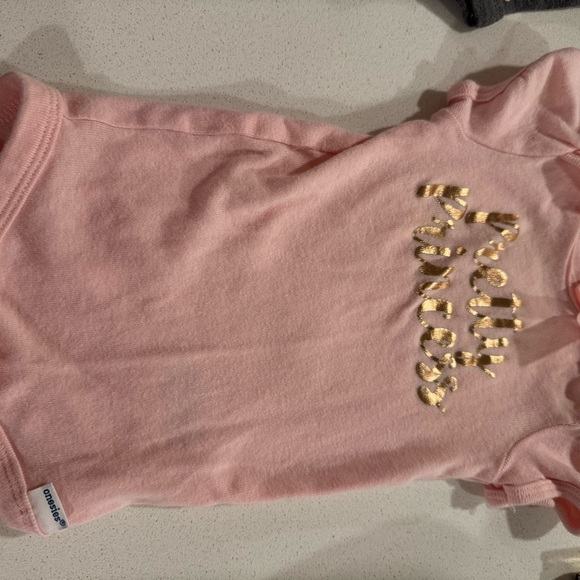 Gerber Baby Bodysuits - Pink and Gray - Picture 3 of 6